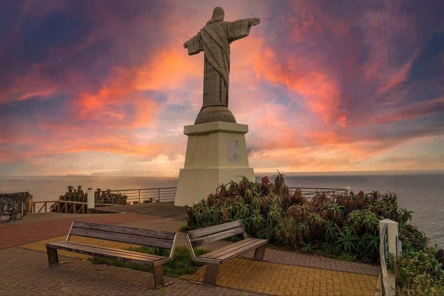 2-Day Madeira Tour: East & West with Local Guide & Tastings - Santana tasting to sugarcane mills: coffee liqueur, rum, and cookies