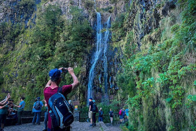 25 Fountains Levada: Hiking Tour in Madeira Rabaçal Valley (PR6) - Pickup and the Minivan Reality: Plan for a Longer Day Than You Think