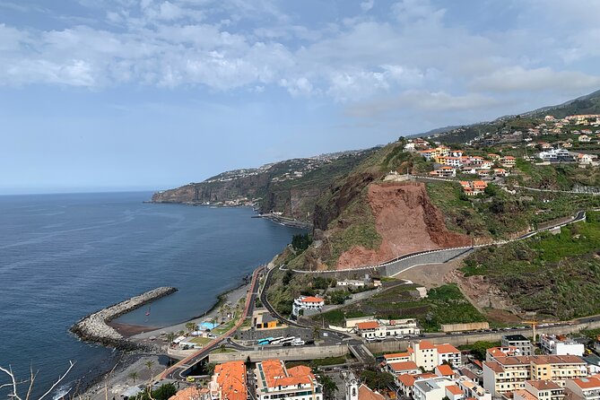 4 Hours Adventure Jeep Tour in Central Madeira Portugal - Stop 3: Miradouro da Boca dos Namorados for Nature Talk and a Break