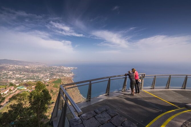 A great tuk-tuk adventure Tour at Cabo Girão - Skywalk - Riding Madeira’s best viewpoint by tuk-tuk (and not burning your day)