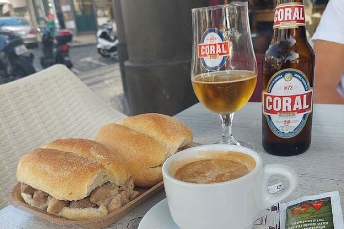 A Self-Guided Walk Through Funchal’s Historic Heart With a Local - Mercado dos Lavradores: end with food, not just facts
