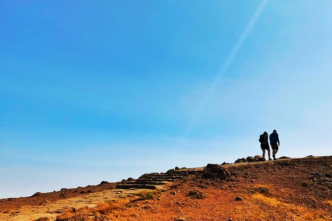 Achada do Teixeira to Pico Ruivo in Madeira (PR1.2) - Hiking Tour - Santana stop: why it works as the day’s first reset