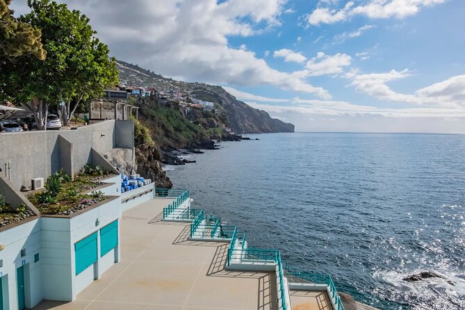 An Express tuk-tuk tour through Funchal Old Town - A 1-Hour Express Route That Helps You Read Old Funchal Fast