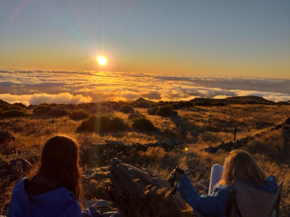 Best Sunrise (Private Tour) - Stop at Pico do Arieiro: the first big viewing block