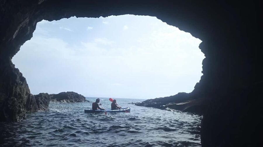 Calheta Kayak Tour - The 90-minute reality: what the pace feels like