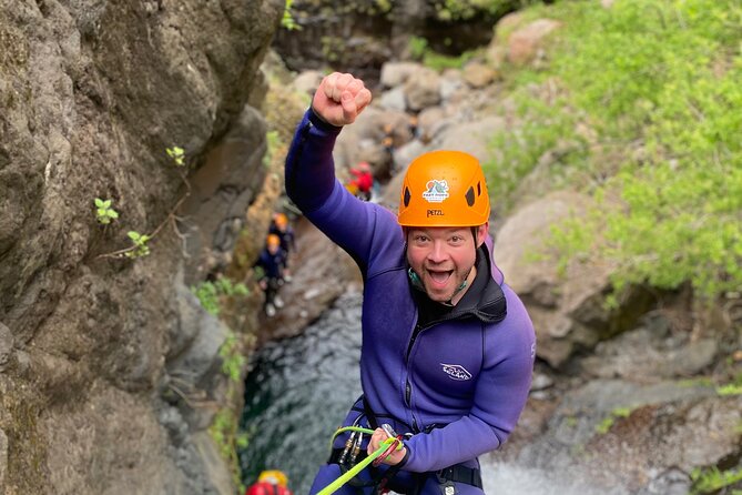 Canyoning in Madeira - Level 2 - Level 2 Canyoning in Madeira: what you’re really doing for 3.5 hours