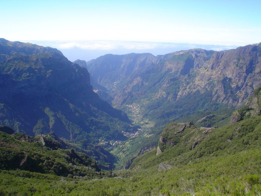 Discover Madeira: Full-Day Tour to Porto Moniz - Pickup and meeting: where you start matters