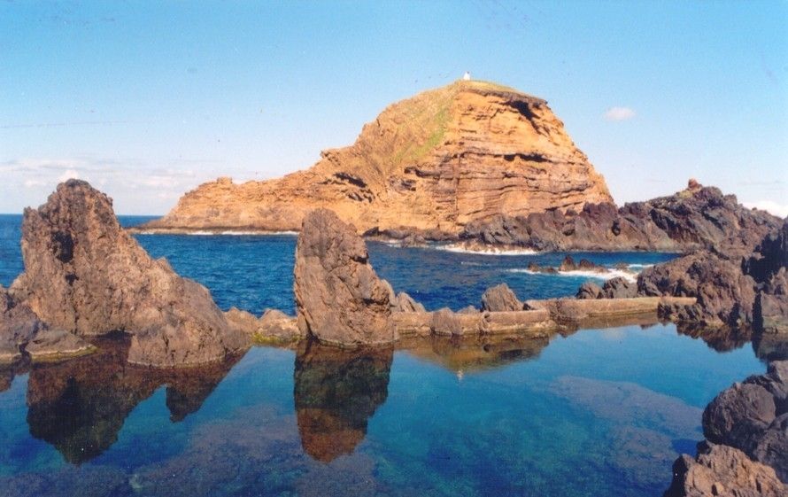 Discover Madeira: Full-Day Tour to Porto Moniz - Encumeada and Cabo Girão: the payoff climb and the sea-cliff moment