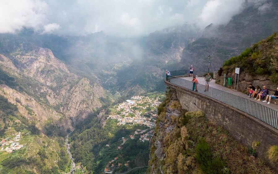 Do Funchal - Nun's Valley Tuk Tuk Tour (2h30) - Nun’s Valley in a Crater: The View That Makes the Trip Worth It