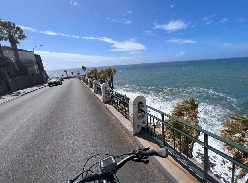 E-Bike Road Tour with Cabo Girão Viewpoint & Late Breakfast - How the e-bikes are set up (and what’s included)
