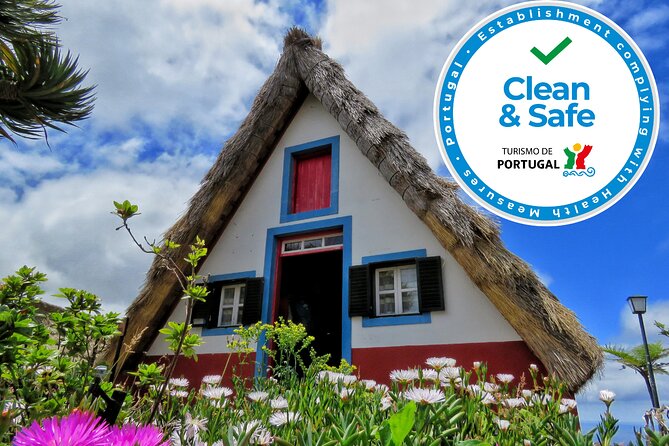 East 4x4 Santana & Peaks - Santana: thatched homes, a village wander, and lunch planning