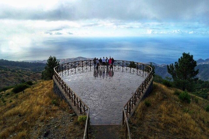 East Madeira 4x4 Jeep Tour with Local Guide - Pico do Arieiro and the cloud factor: chasing big views with smart timing