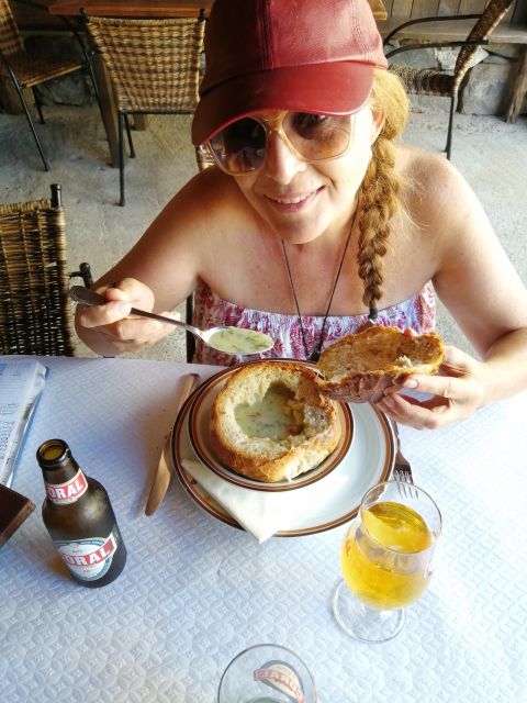 EAST MADEIRA:,Peaks, Forest walk,Thatched Roofs, Rum factory - Getting Comfortable: What to Bring and Wear