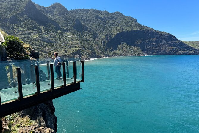 EAST: Pico do Arieiro & Laurissilva Forest - Full Day tour - Santana’s triangular thatched farms: a different kind of postcard