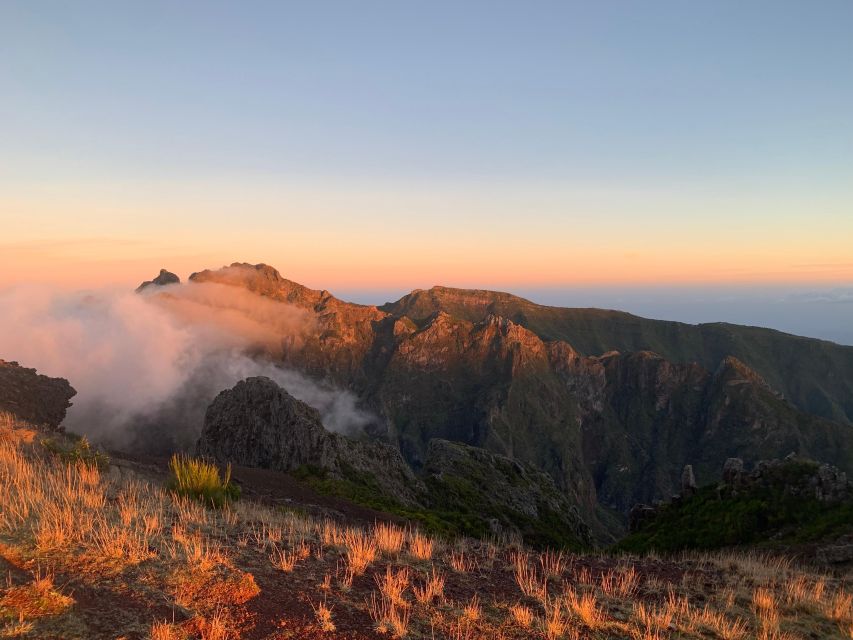 East Tour: Open Roof jeep tour to East Madeira - Santana - Meeting points, timing, and what to plan for your 8 hours