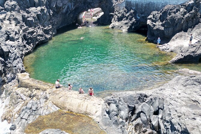 Exploring new Northwest frontiers: Beyond Madeira in 4x4 tour - Why this 4x4 day works: north Madeira in one push