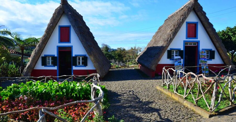 From Funchal: East Tour Madeira 4x4 Jipe Tour Santana Houses - Lombo Galego: where the 4x4 adventure actually happens