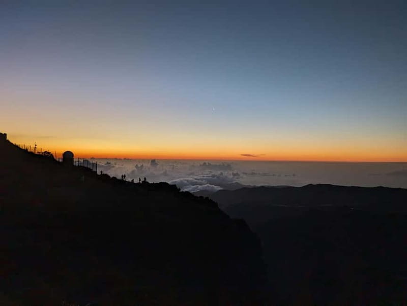 From Funchal: Pico Arieiro Sunrise with Optional Breakfast - Pickup around 6:00 AM and the drive up: smooth timing, real altitude