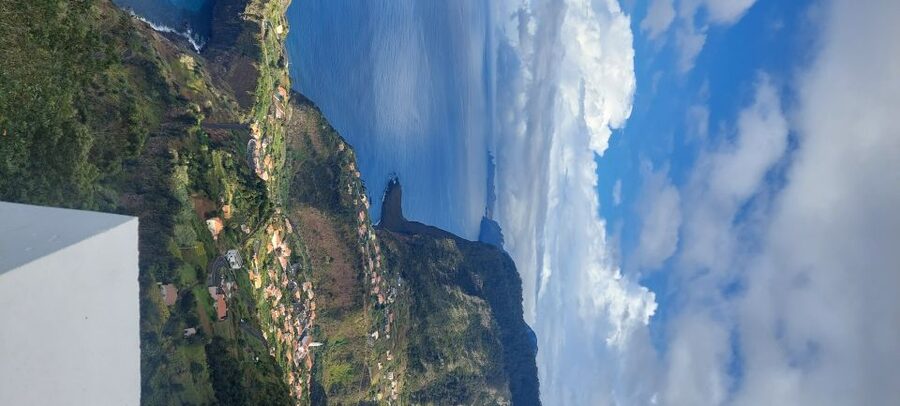 From Funchal: Pico Do Arieiro and Santana Full-Day 4x4 Tour - From Funchal into the mountains: the ride matters as much as the stops