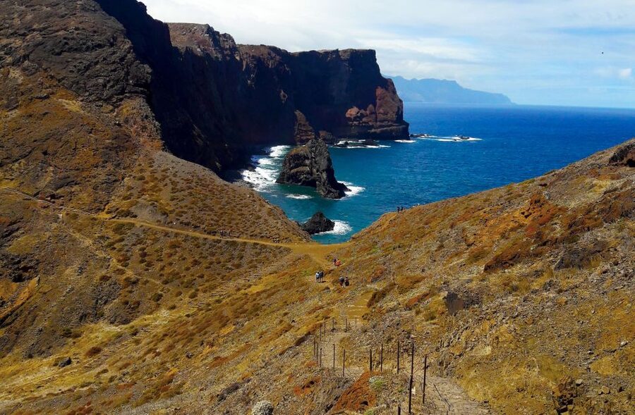 From Funchal: Ponta de São Lourenço/Caniçal Full-Day Hike - What to Pack for a Windy, Rocky Hike