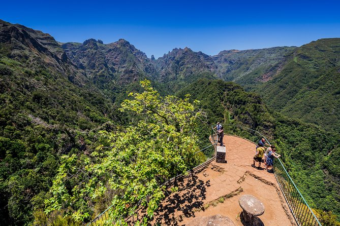 Full Day East of Madeira Tour - Machico and Pico do Facho: Bay Views and a 1419 Story