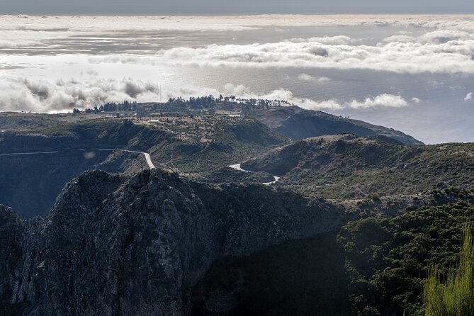 Full Day East Tour at Pico do Arieiro and Santana with Pickup - Who should book this East Madeira tour (and who might not)