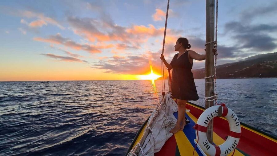 Funchal: An unforgettable sunset on a typical Xavelha boat - Câmara de Lobos: the guided stop that sets the tone