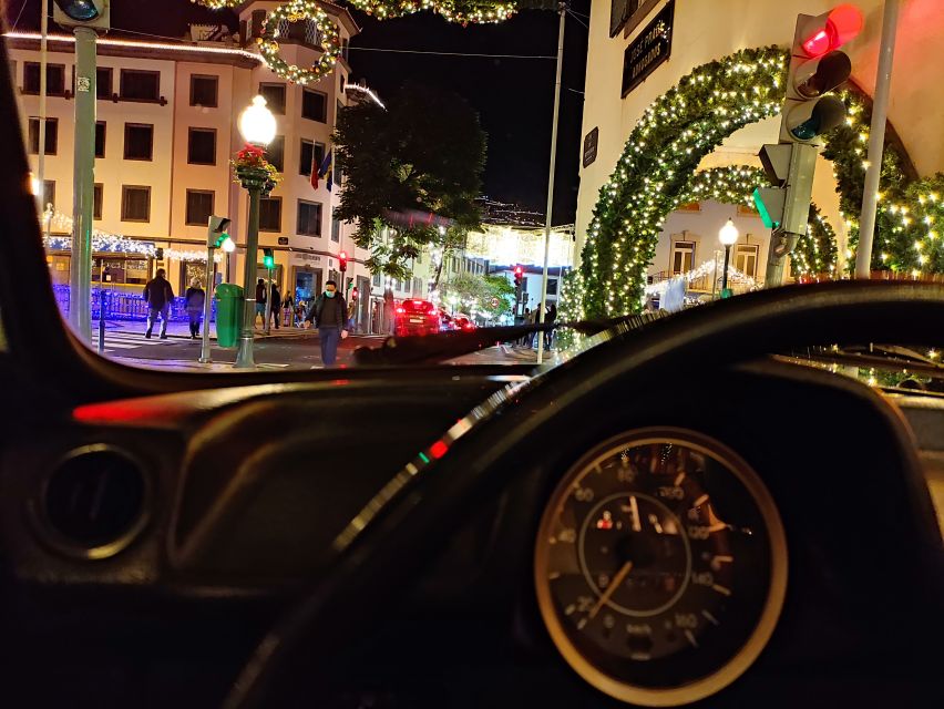 Funchal: Christmas Lights Sightseeing Night Tour - Photography and expectations: best moments in a moving car