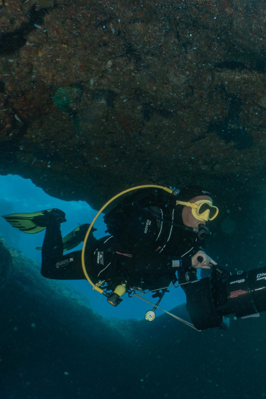Funchal: DPV- Scooter Dive Adventure - The guided SCUBA+DPV route: seeing more by swimming less