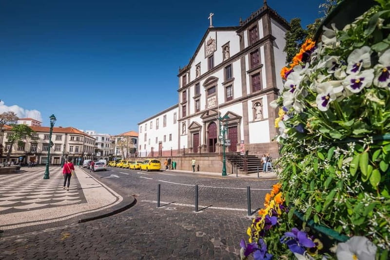 Funchal: Guided Walking Tour with Tastings - Inside a working sweet factory: Fábrica de Santo António tastings that hit right