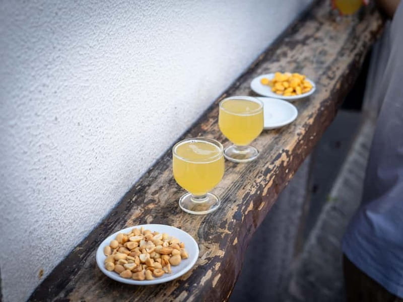 Funchal: Guided Walking Tour with Tastings - Legislative Assembly and Cathedral of Funchal: faith, power, and place