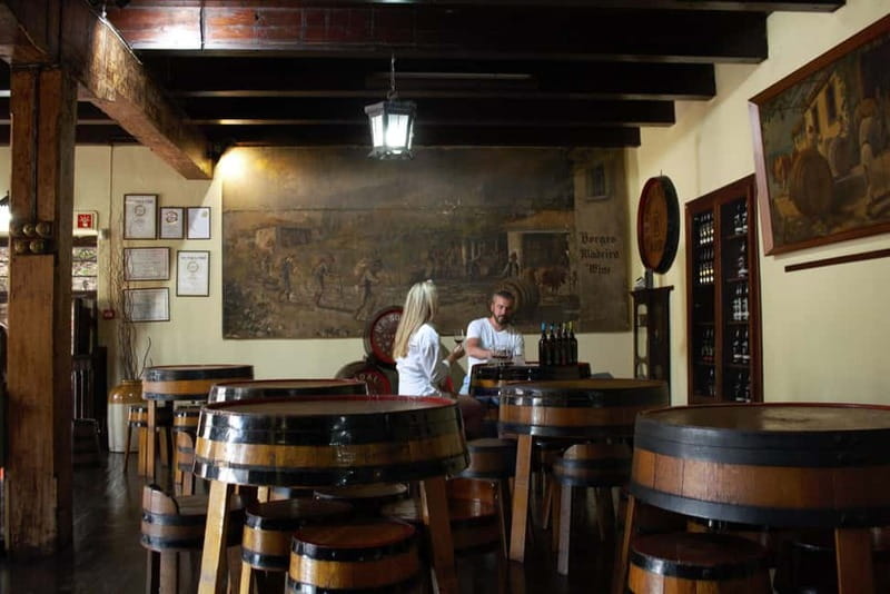 Funchal: H.M. Borges Winery Private Tour and Wine Tasting - H.M. Borges in Funchal: a family winery you can actually picture
