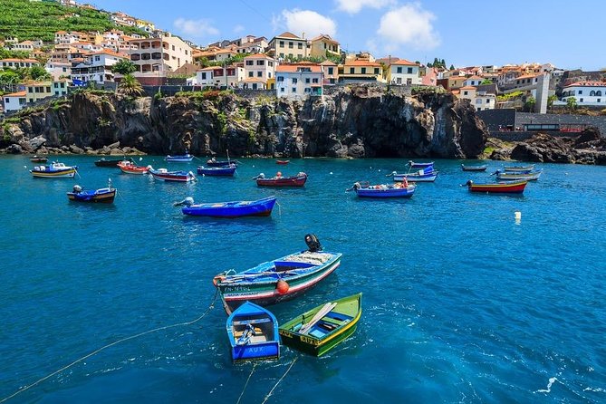 Funchal highlights 5h Private Tour in Madeira - Stop 1: Cristo Rei at Garajau for Ocean-Facing Sacred Heart Views