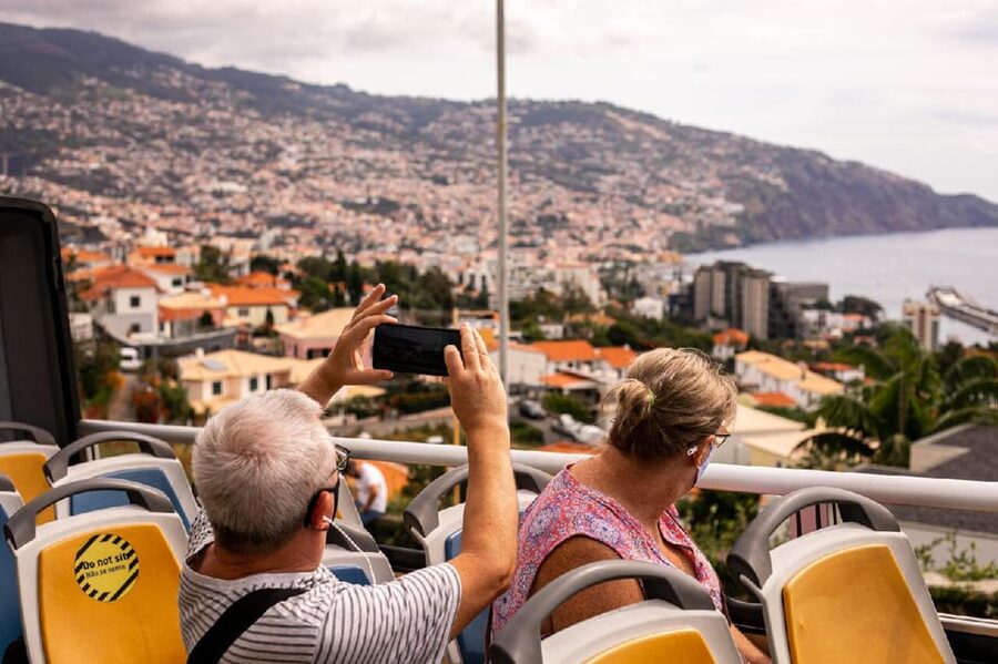 Funchal: Hop-On Hop-Off Bus Tour - Câmara de Lobos: the fishing village stop that makes the tour feel local