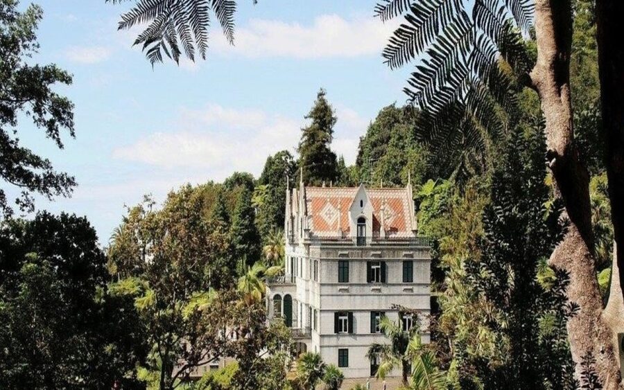 Funchal: Monte Palace Tropical Gardens Tuk Tuk Tour - The church stop in Monte: a cultural pause that’s easy to miss