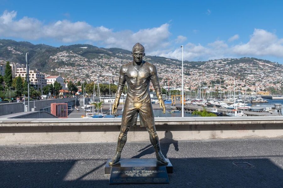 Funchal: Old Town Tuk Tuk Tour with Drop-Off at CR7 Museum - Old Town loop: market aromas, cathedral roof, and narrow Portuguese streets
