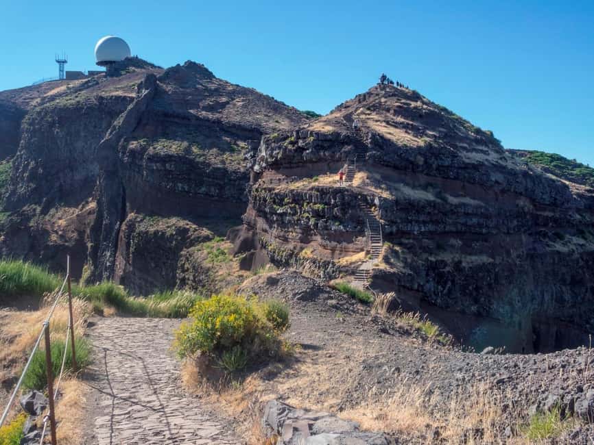 Funchal: Pico do Arieiro & Pico Ruivo Hiking Transfer - What to Bring (and What Not to Forget)