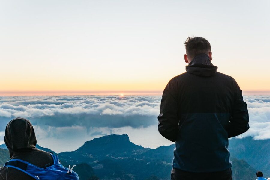 Funchal: Pico do Arieiro Sunrise Hiking Transfer - Why a Pico do Arieiro sunrise hike feels different from a normal “walk”