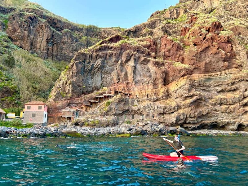 Funchal: Private Boat Tour w/Snorkel & Paddle up 11 people - Entering Madeira by boat: what this 3-hour outing feels like