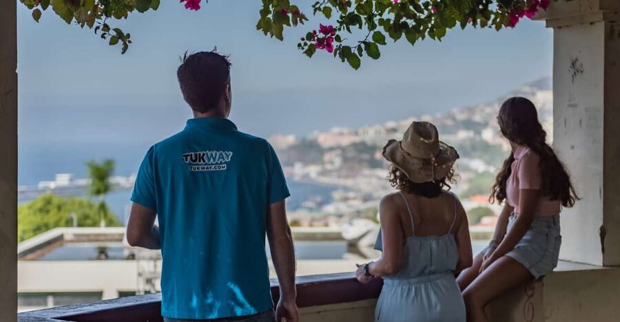 Funchal: Private Customizable Guided Tour by Tuk-Tuk - Monte Toboggans and the gardens: where the day turns memorable