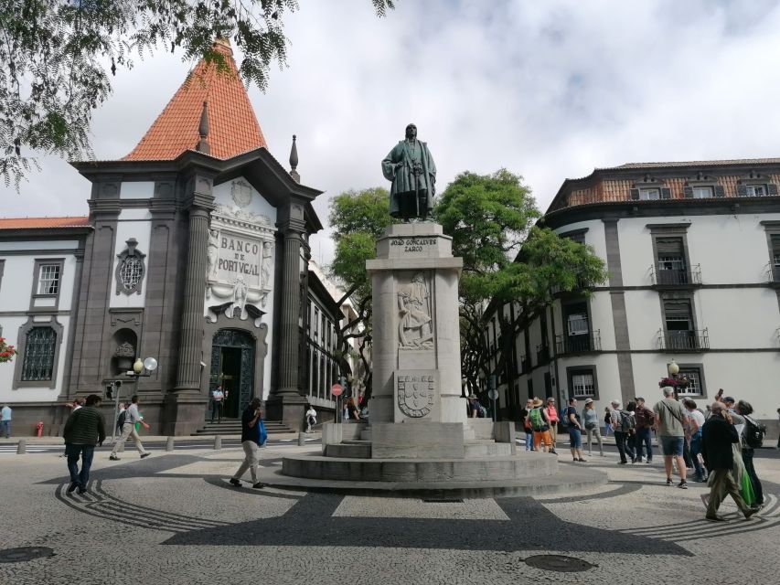 Funchal: Private Guided Tour of Historic Center by Tuk Tuk - Panoramic Stops: The Views Are Part of the Tour, Not a Bonus