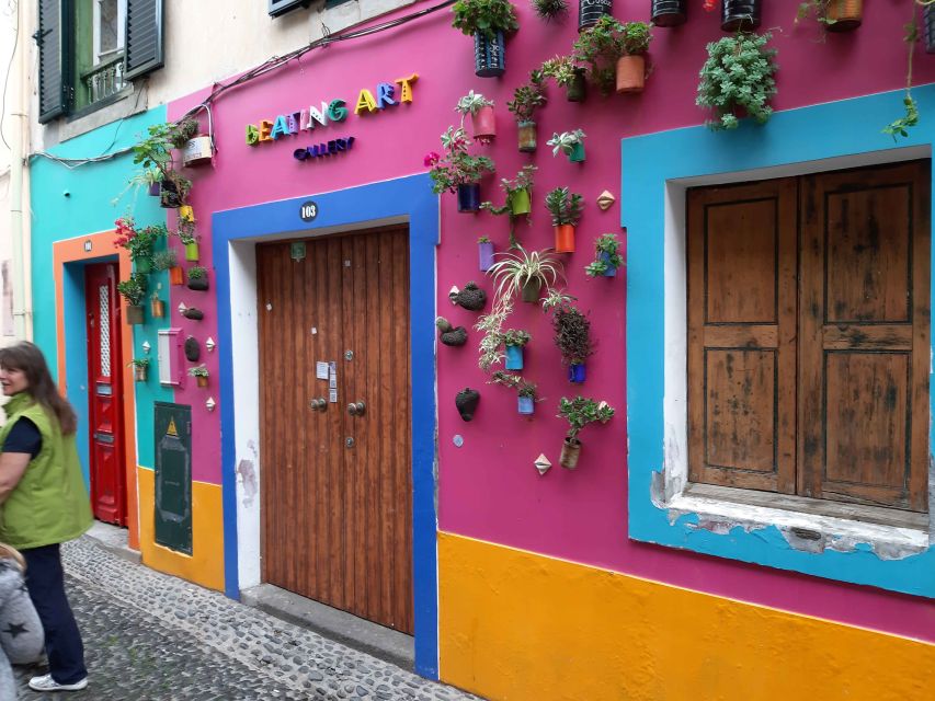 Funchal: Private Guided Walking Tour - Who this walking tour suits best (and who should reconsider)