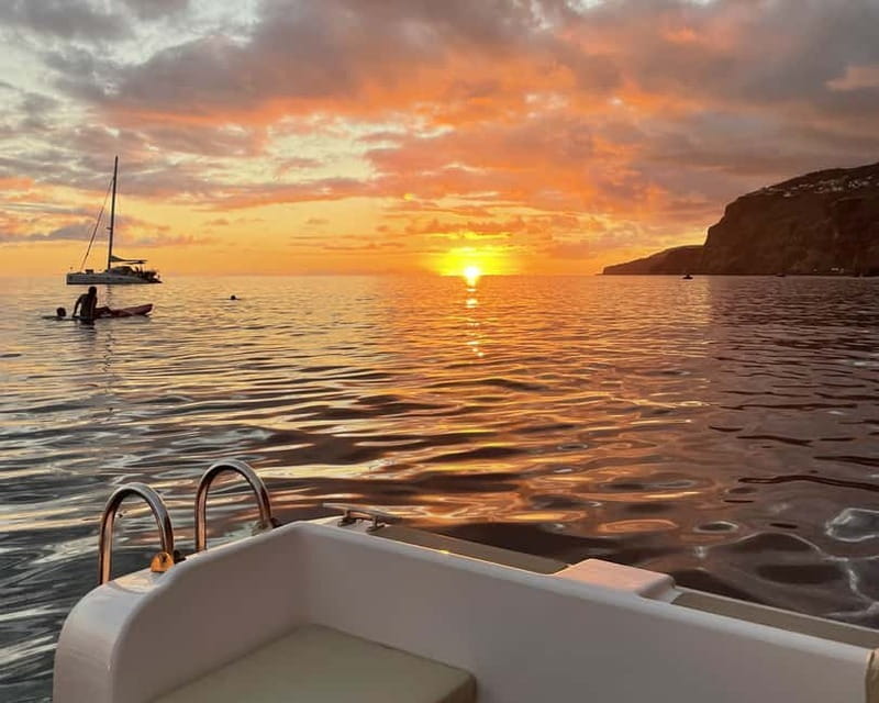 Funchal:Private Sunset Boat Trip - Snorkel & Paddle up 11 pp - Where you meet in Funchal (and why it matters)