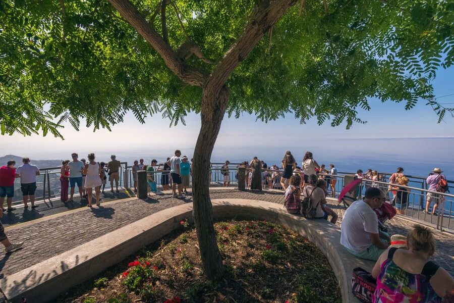 Funchal: Private Tuk-Tuk Tour to Cabo Girão Cliff - Skywalk - Câmara de Lobos Finish: Fishing Port Energy and Trash-to-Art Streets