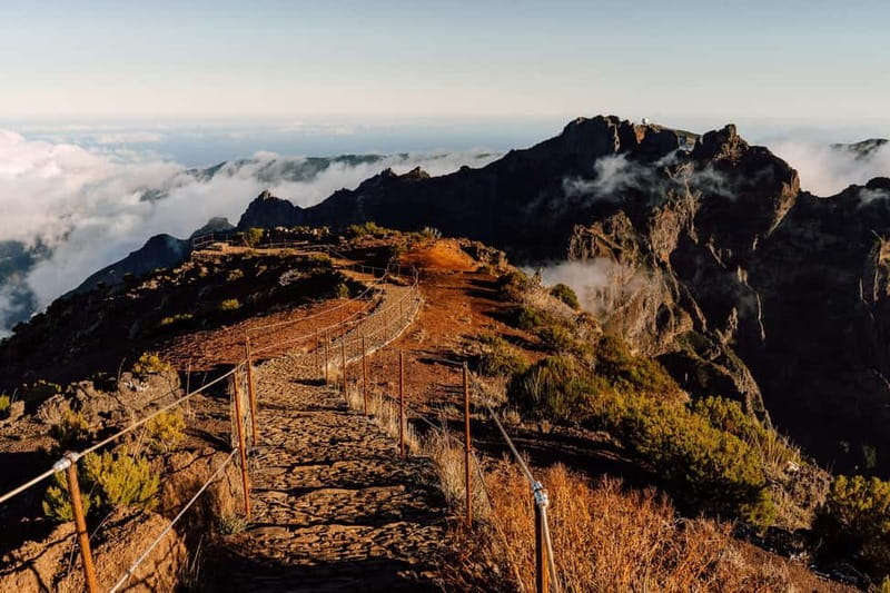 Funchal: Sunrise Pico do Arieiro & Ruivo/Larano HikeTransfer - Cold Sunrise, Huge Views: How the Day Actually Flows