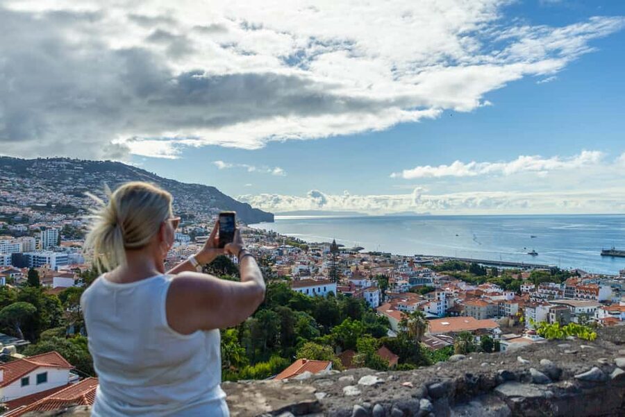 Funchal: Tuk Tuk Tour to the Most Breathtaking Viewpoints - Pickup and the smooth start: no time wasted getting moving