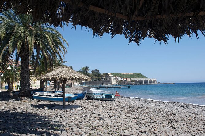 Go North Tour - Madeira Island Excursion - Ponta Delgada: a short pause in a north-coast village