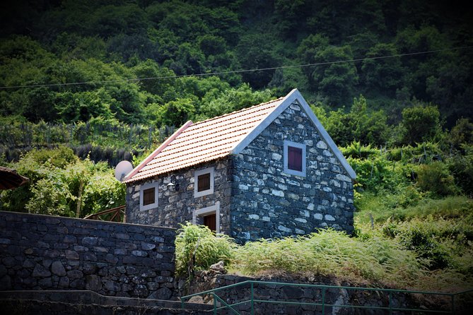 Go West - The most popular tour - Stop 5: Porto Moniz—natural pools and dramatic weather