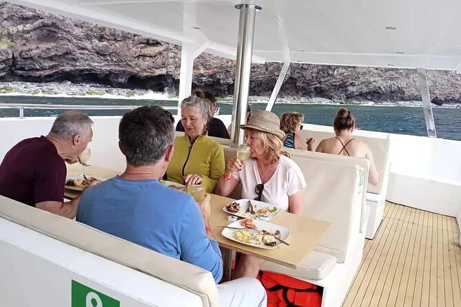 Half Day Madeira Island Cruise with Lunch - Swimming at Calhau da Lapa: the best payoff of the whole schedule