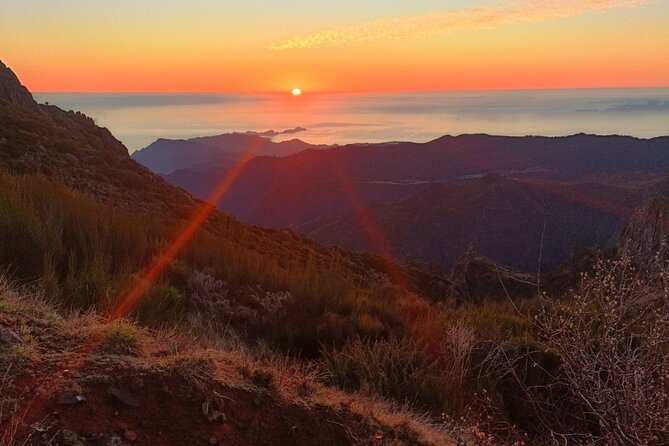 Half day Tour From 0 To 1818 Meters To Pico Do Arieiro Sunrise - Key Highlights to Know Before You Go